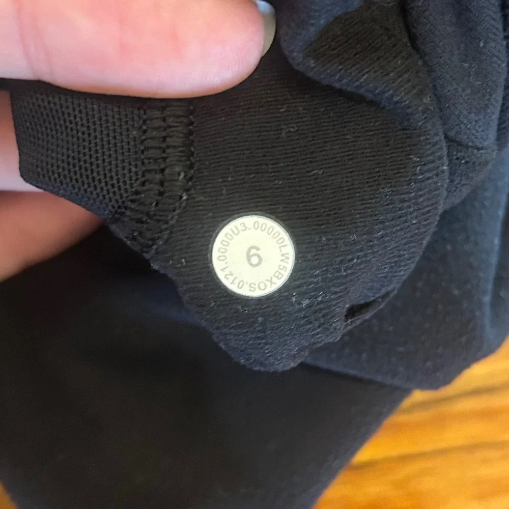 Lululemon Ready to Rulu Black Jogger Pant 6 Small
